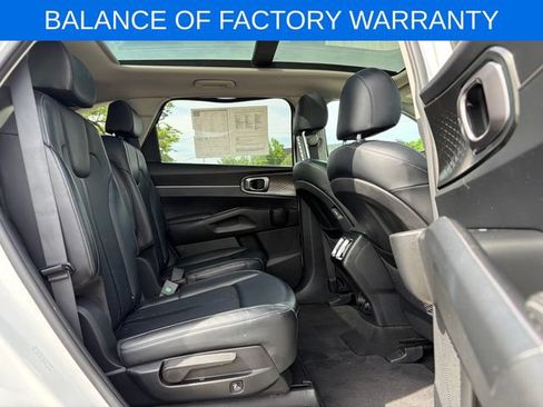 Used 2021 Kia Sorento EX FWD image 10