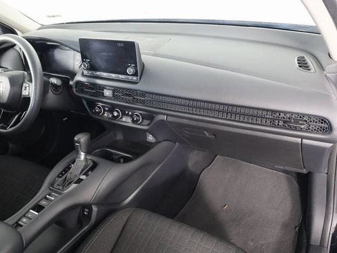 Used 2024 Honda HR-V LX image 8