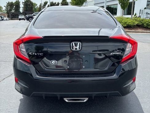 Used 2019 Honda Civic Sport image 4