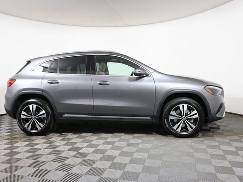 New 2026 Mercedes-Benz GLA 250 4MATIC image 8