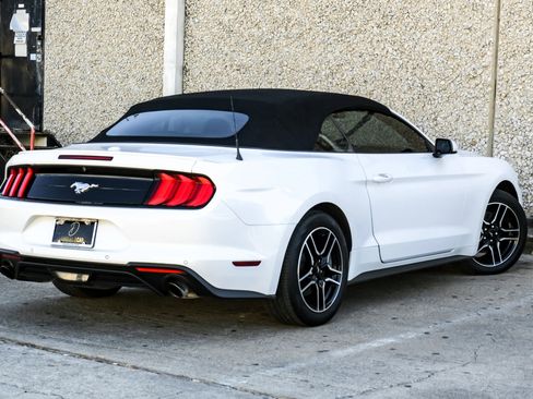 Used 2022 Ford Mustang Premium image 11