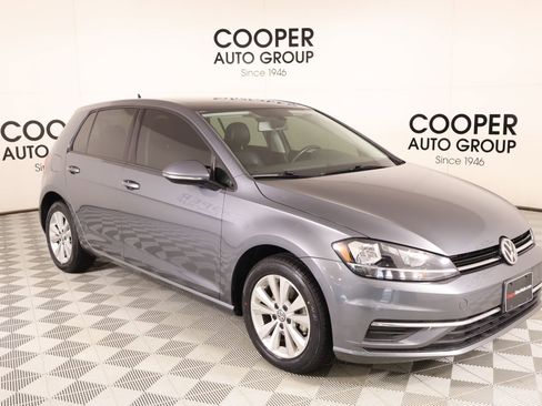 Used 2020 Volkswagen Golf 4-Door FWD image 1