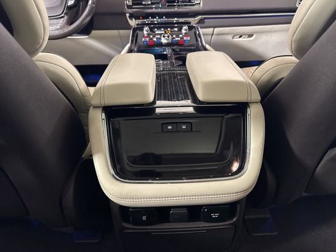 Certified 2023 Lincoln Navigator Black Label image 59