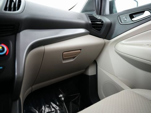 Used 2018 Ford Escape SE image 47