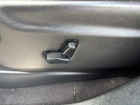 Used 2019 Dodge Durango GT image 15