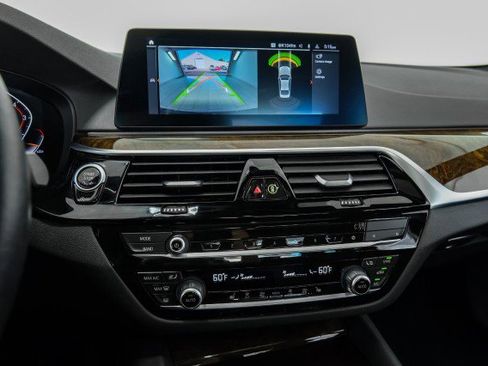 Used 2020 BMW 540i xDrive image 27