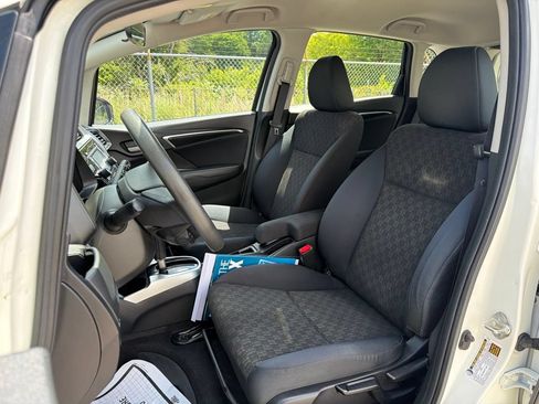 Used 2017 Honda Fit LX image 21