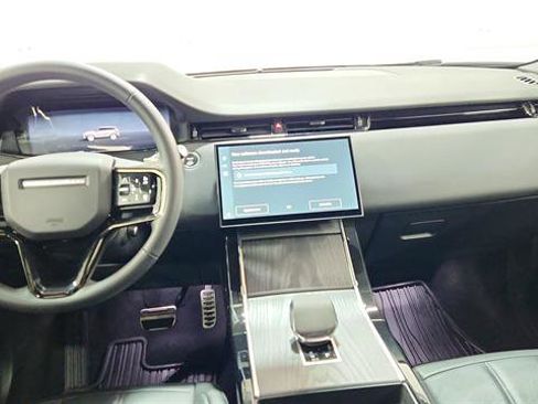 Used 2024 Land Rover Range Rover Evoque Dynamic SE image 23