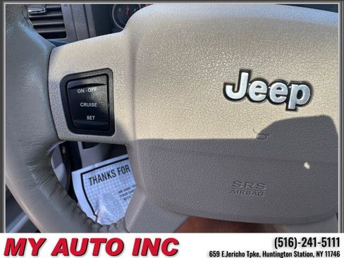 Used 2005 Jeep Grand Cherokee Limited image 21