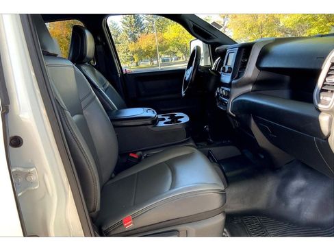 Used 2024 RAM 3500 Tradesman image 8