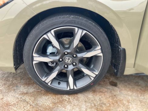 New 2026 Honda Civic Sport Touring image 9