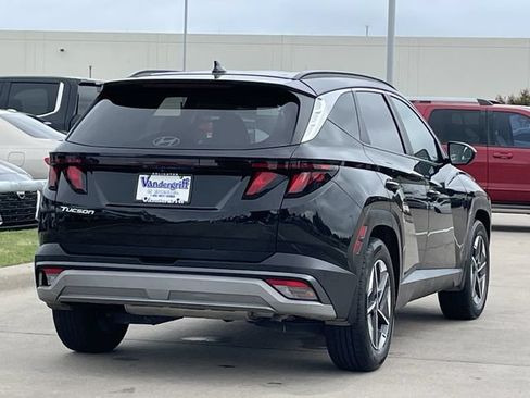 Used 2025 Hyundai Tucson SEL FWD image 4