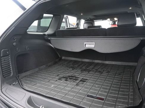 Used 2019 Jeep Grand Cherokee Altitude image 19