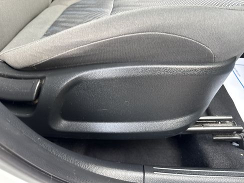 Used 2023 Kia Seltos LX AWD/4WD image 20