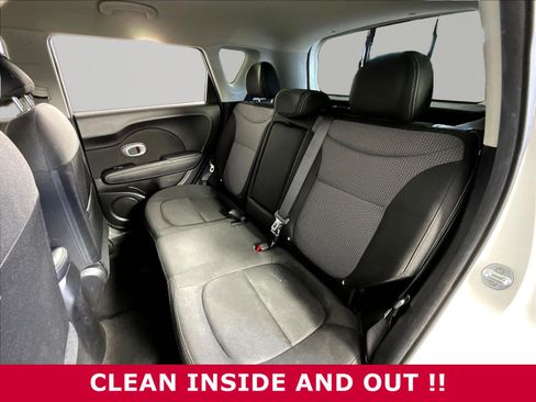 Used 2018 Kia Soul + FWD image 21
