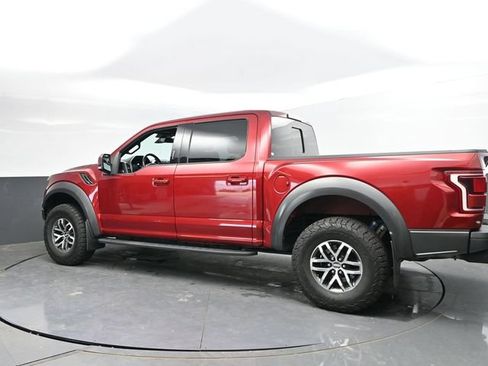 Used 2017 Ford F150 Raptor w/ Equipment Group 802A Luxury AWD/4WD image 8