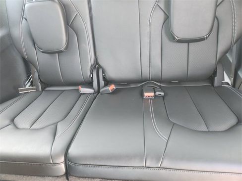 New 2026 Chrysler Voyager LX image 19