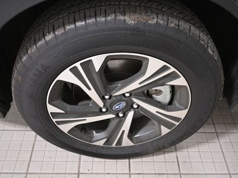 Certified 2024 Subaru Crosstrek 2.0i Premium image 17