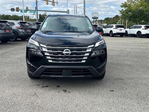 New 2026 Nissan Rogue S image 9