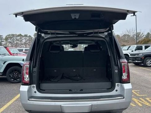 Used 2016 GMC Yukon Denali w/ Open Road Package image 19