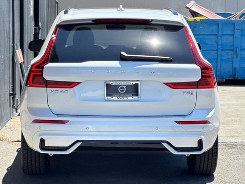 Used 2024 Volvo XC90 T8 Ultimate AWD/4WD image 8