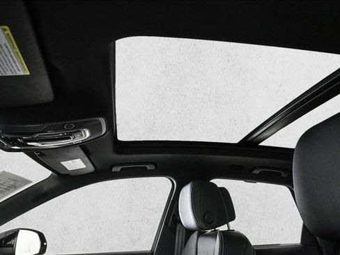 Certified 2024 Audi Q5 e Prestige image 16