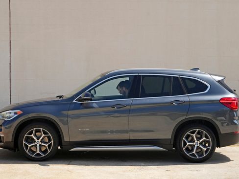Used 2017 BMW X1 xDrive28i w/ Cold Weather Package AWD/4WD image 45