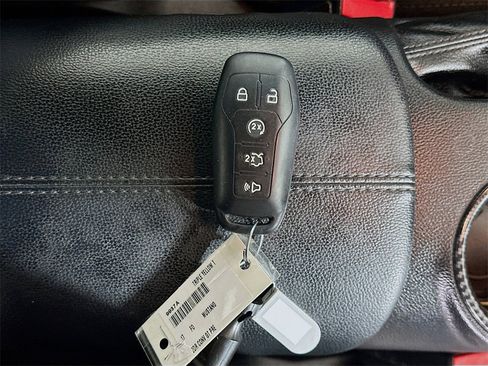 Used 2017 Ford Mustang GT Premium image 35