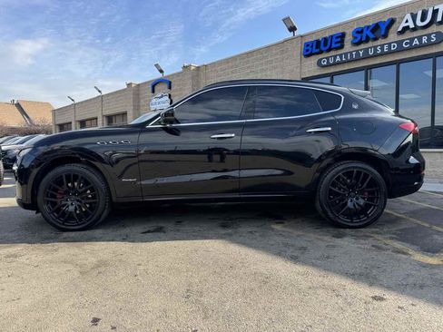 Used 2018 Maserati Levante GranSport image 8