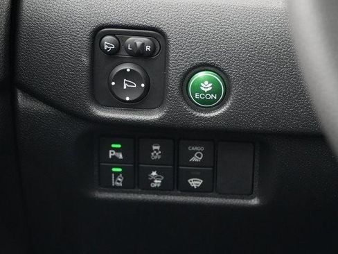 Used 2025 Honda Ridgeline TrailSport image 23