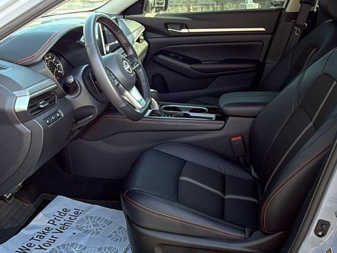 Certified 2024 Nissan Altima 2.5 SR image 19
