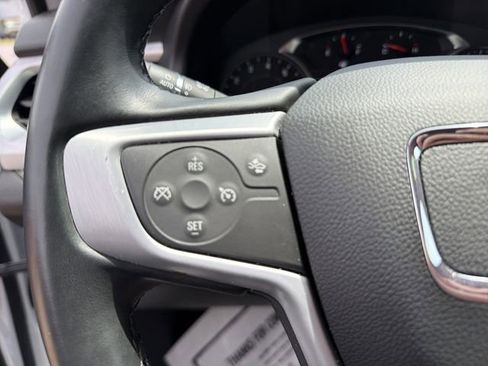 Used 2023 GMC Acadia SLT AWD/4WD image 19