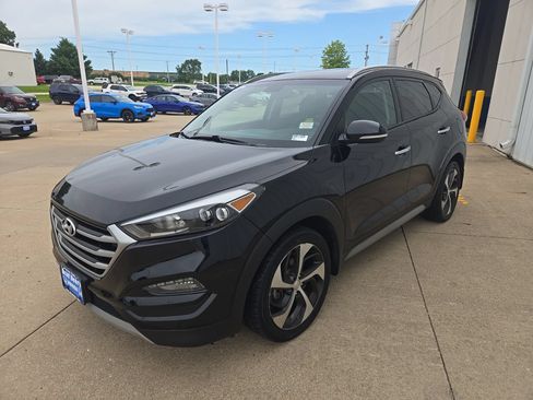 Used 2017 Hyundai Tucson Limited AWD/4WD image 4