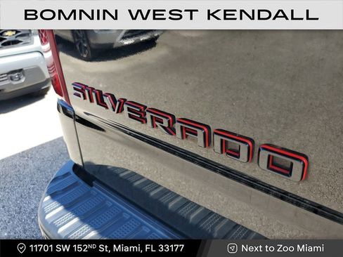 Used 2022 Chevrolet Silverado 1500 RST w/ Redline Edition image 10