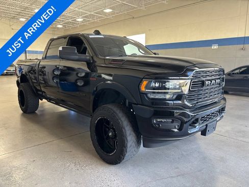 Used 2020 RAM 2500 Limited w/ Safety Group AWD/4WD image 2