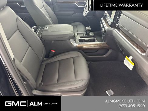 New 2026 GMC Sierra 1500 Elevation w/ Elevation Premium Package image 15