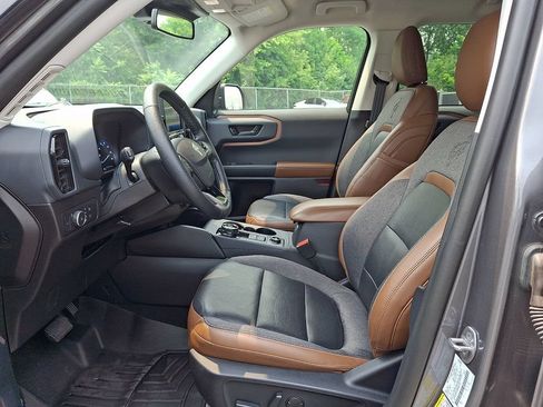 Used 2021 Ford Bronco Sport Outer Banks w/ Outer Banks Package (96D) AWD/4WD image 13