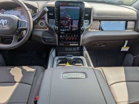 New 2026 RAM 3500 Limited AWD/4WD image 23