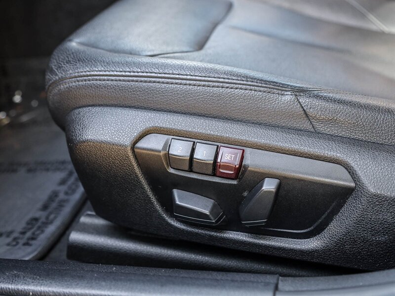 Used 2015 BMW 328i Sedan RWD image 28