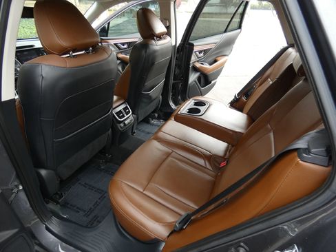 Used 2021 Subaru Outback Touring XT image 46