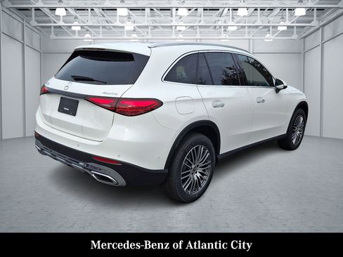 New 2026 Mercedes-Benz GLC 300 4MATIC image 4