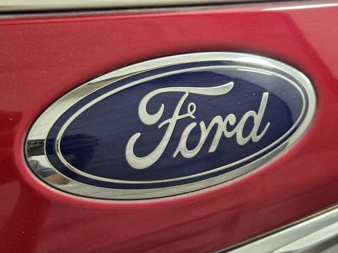 Used 2020 Ford Expedition Max Limited w/ Equipment Group 301A RWD image 12