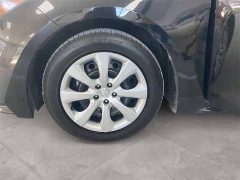 Used 2024 Toyota Corolla LE image 14