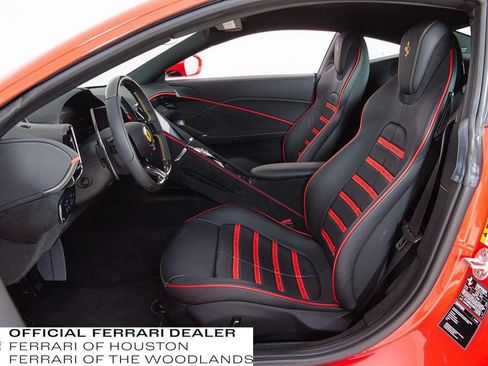 Used 2022 Ferrari Roma image 5