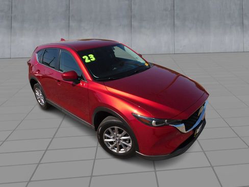 Used 2023 MAZDA CX-5 AWD 2.5 S w/ Select Package image 2