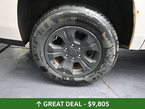 Used 2015 GMC Yukon XL Denali w/ Premium Package AWD/4WD image 16