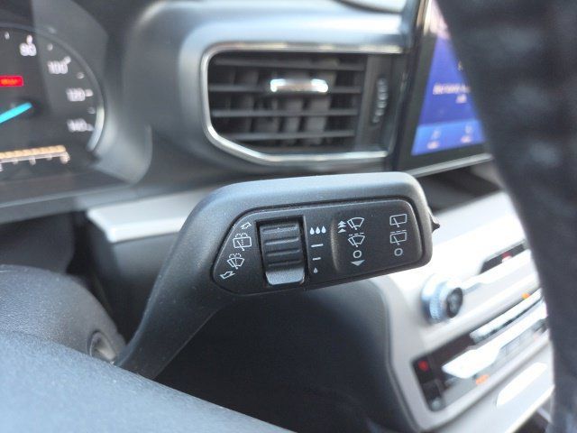 Used 2024 Ford Explorer XLT w/ Equipment Group 202A RWD image 40