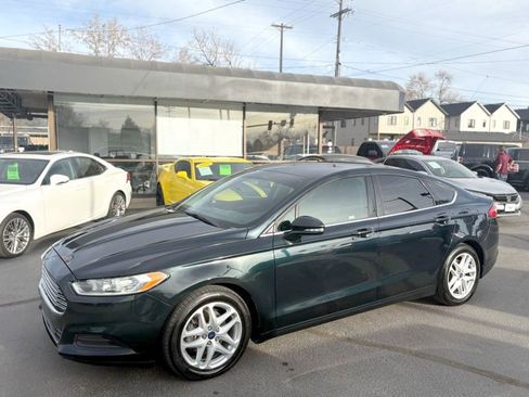 Used 2014 Ford Fusion SE image 1