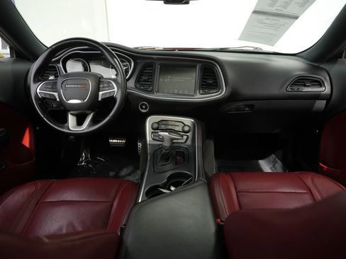 Used 2015 Dodge Challenger R/T Plus image 29