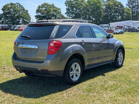 Used 2010 Chevrolet Equinox LT FWD image 3